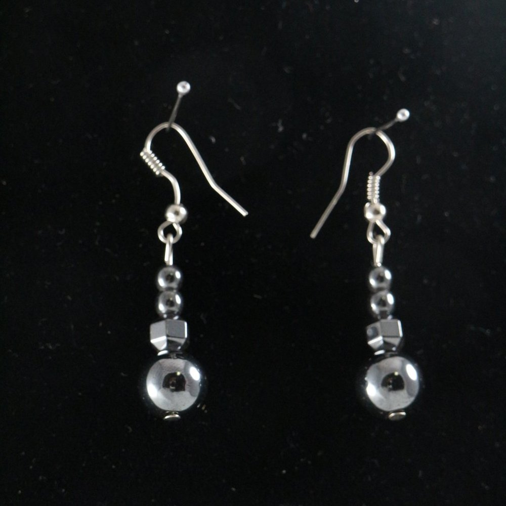 Handmade East African Silver Drop Multi Earrings Pair - Picture 4 of 5